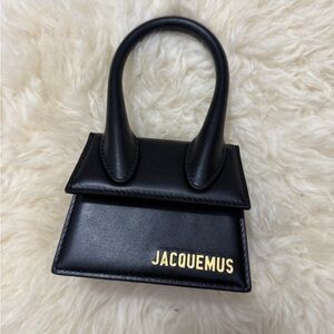 NWT Jacquemus Le Chiquito Mini Bag Black Leather Top Handle Crossbody.